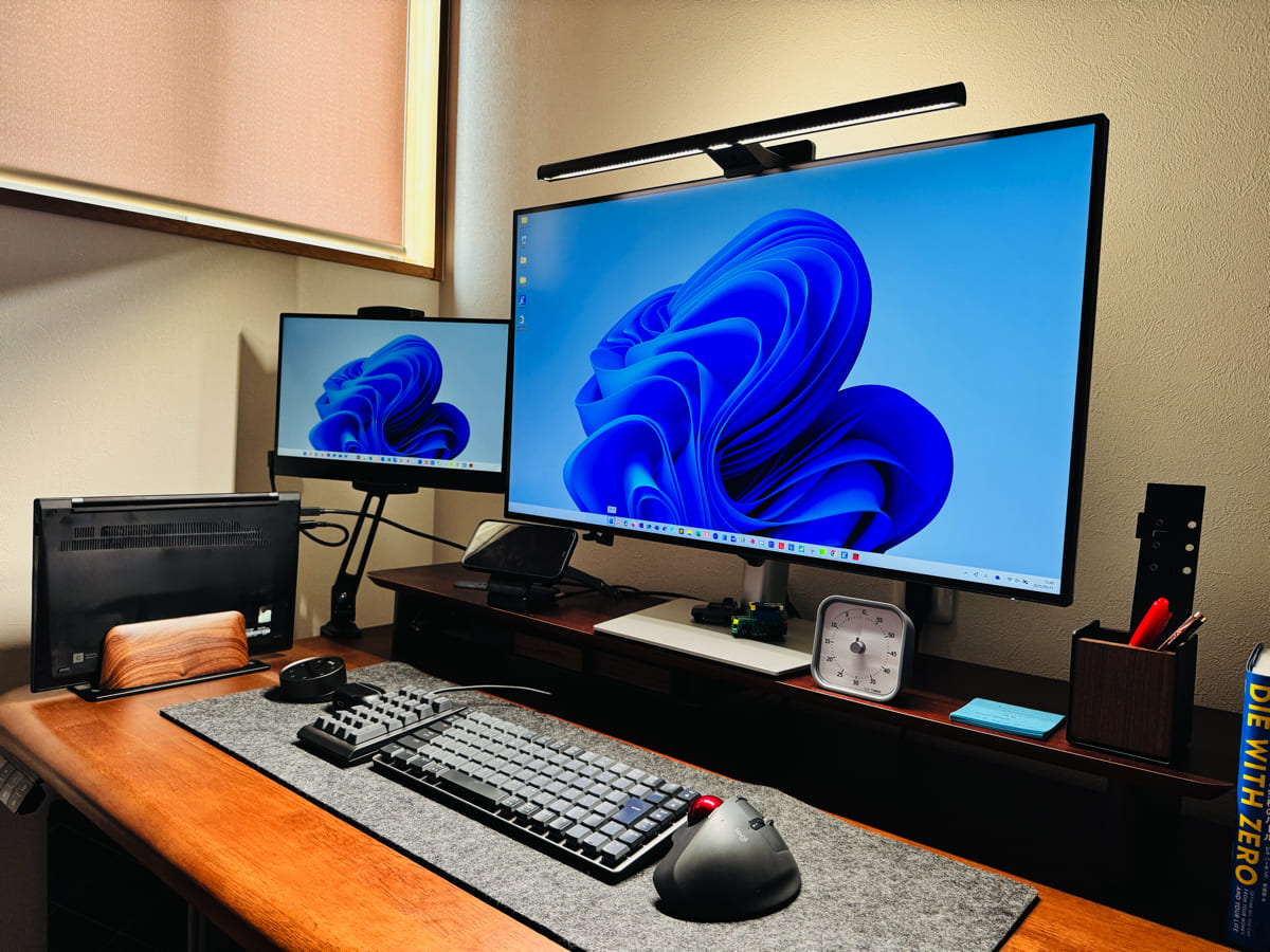 BenQ ScreenBar Halo 2 レビュー！作業空間がワンランク上がる、完成