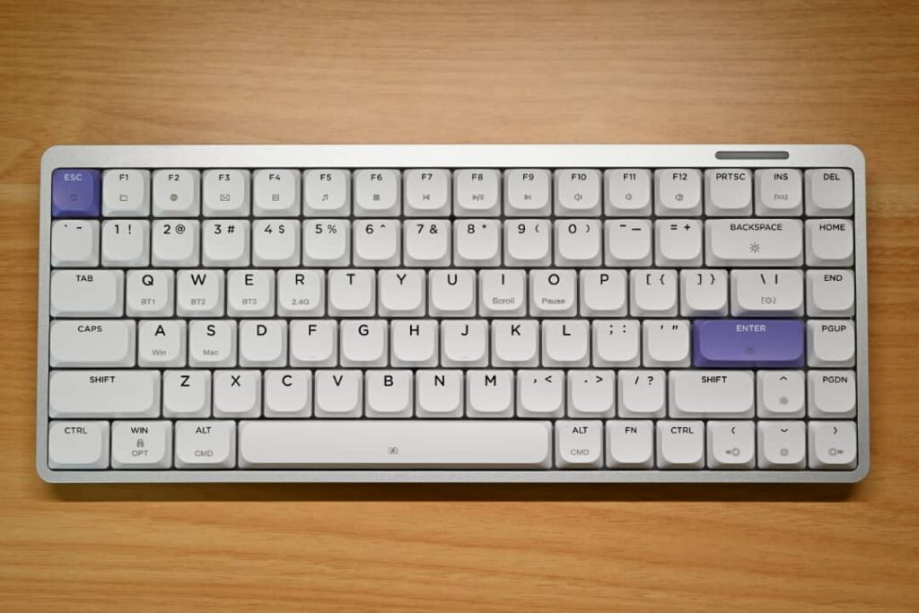 EPOMAKER Luma84 レビュー｜スリムで軽快な打鍵感が魅力のメカニカル