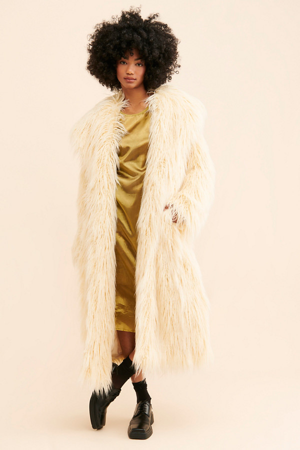 Naomi Faux Fur Shaggy Coat | Nuuly