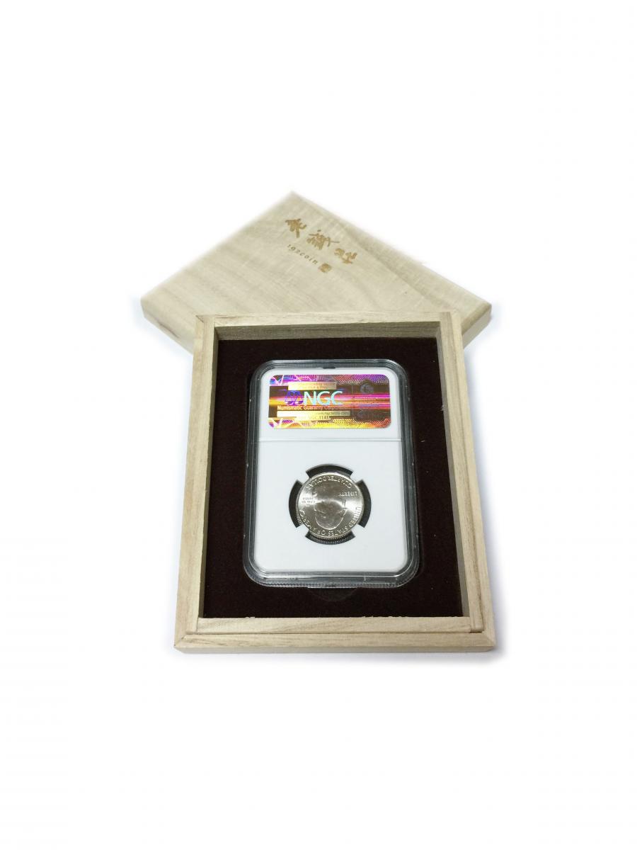 NGC/PCGSスラブ専用木箱 | 収集ワールド