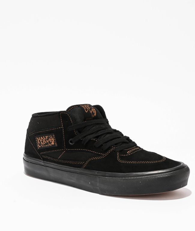 Vans Half Cab Blackout Skate Shoes | Zumiez
