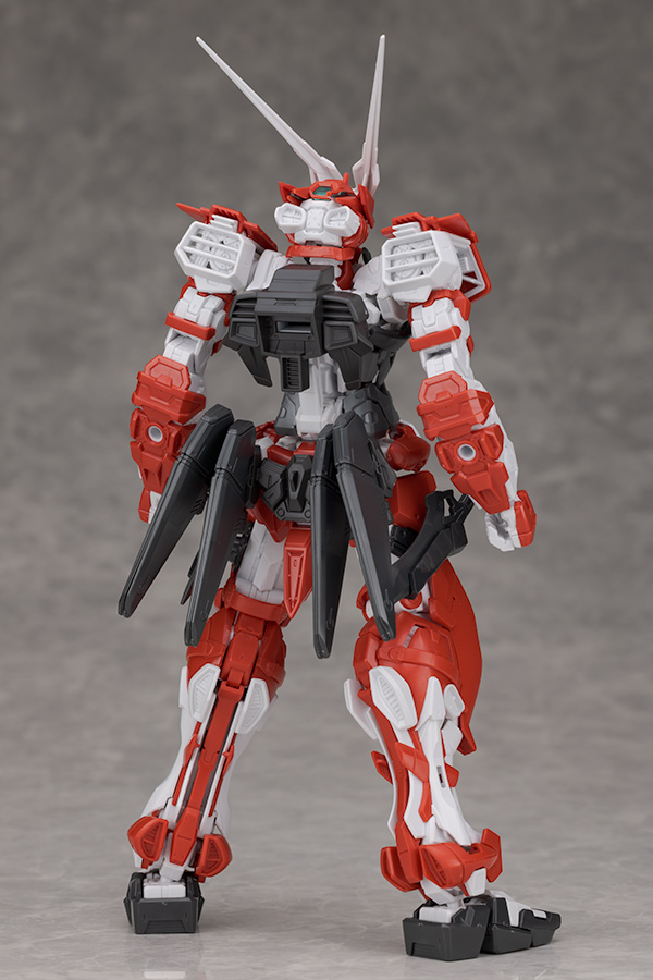 MG ガンダムアストレイ ターンレッド レビュー
