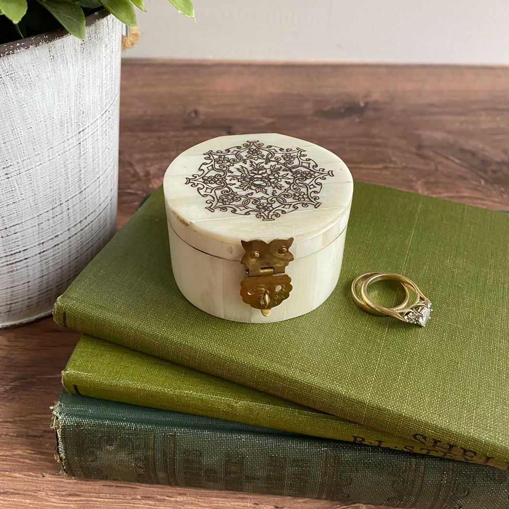 希少］プラクルアン/精霊(タイのお守り)/恋愛運・仕事運・金運・良縁