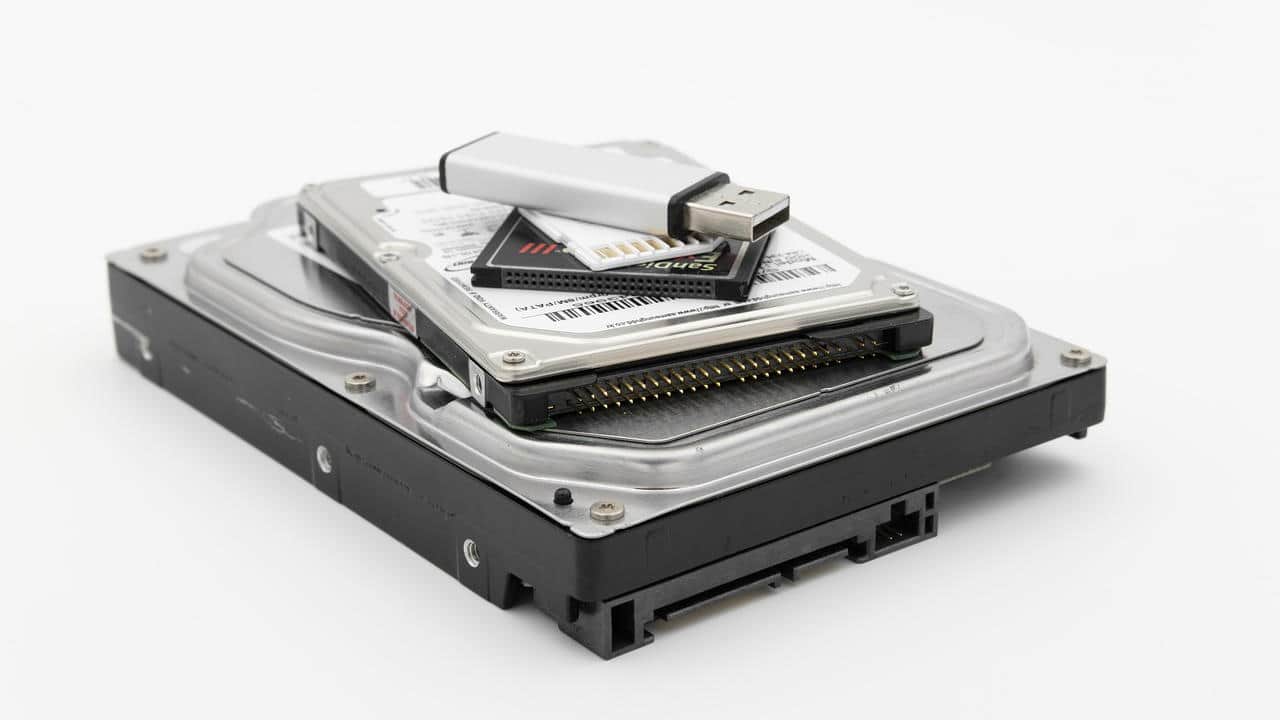 NASキット Synology DiskStation DS220jで遊ぶ その8: USB HDDを使う