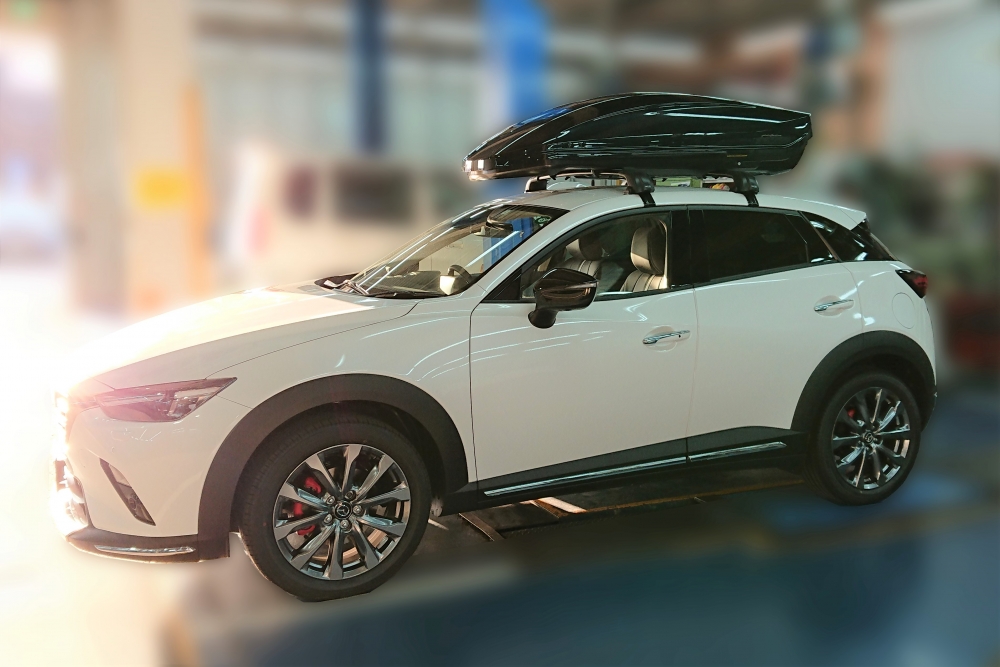 マツダ CX-3 Terzoルーフボックス AERO GT EA410BMX取付 – スーパー