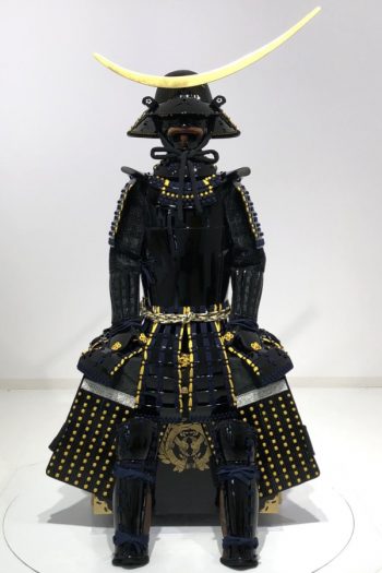 鎧兜甲冑等身大】伊達政宗 五枚胴具足写（松） | 甲冑工房 武寿