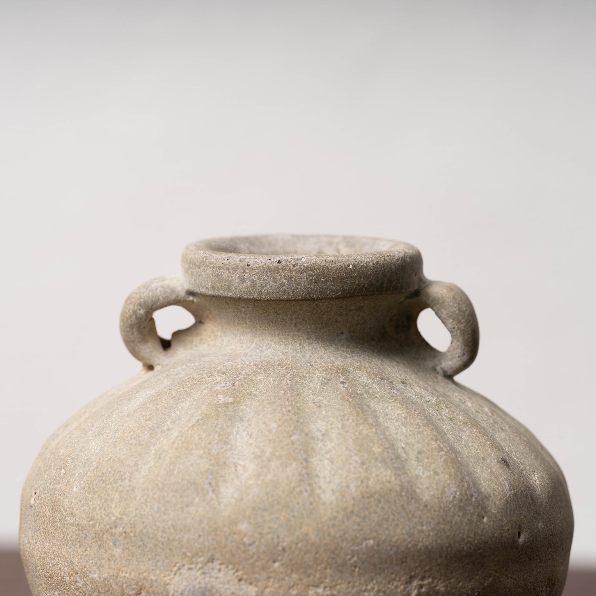 タイ・骨董】宋胡録（スンコロク）鉄絵 小壺（1301年~1600年） C【