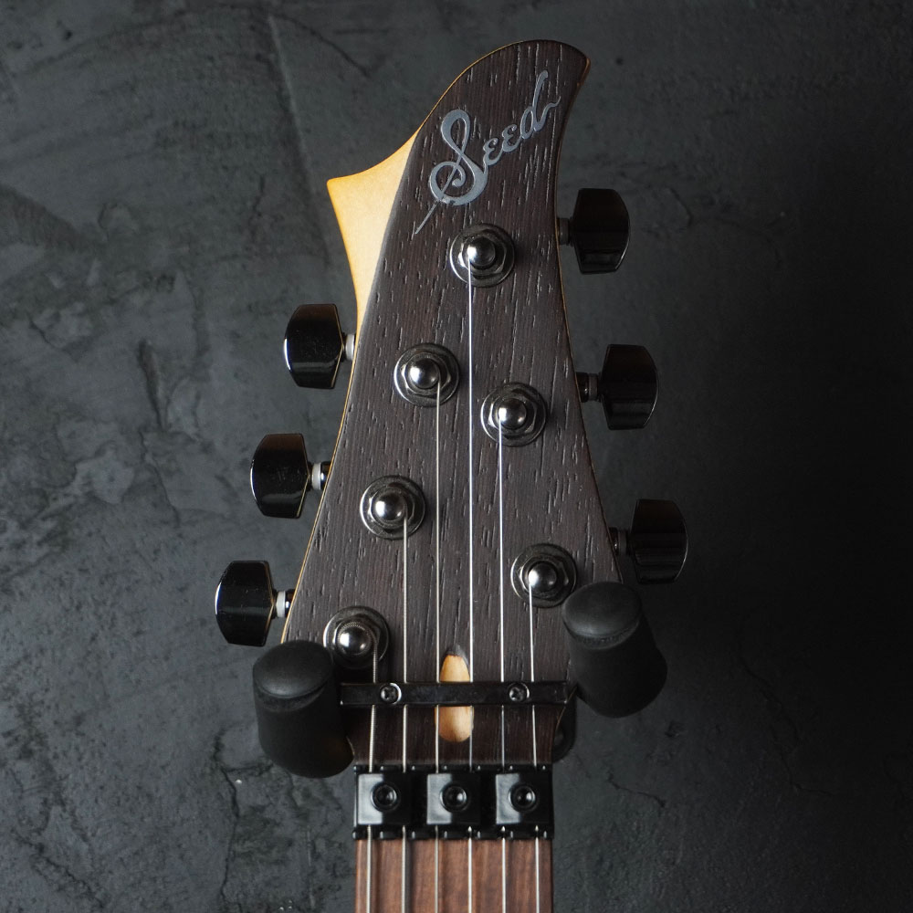 Seed Kirin 桜村眞 モデル | Sago New Material Guitars