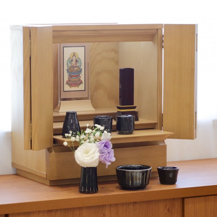 伝統工芸品「益子焼」の仏具《ひなた セサミ》 | おぶつだんの佐倉