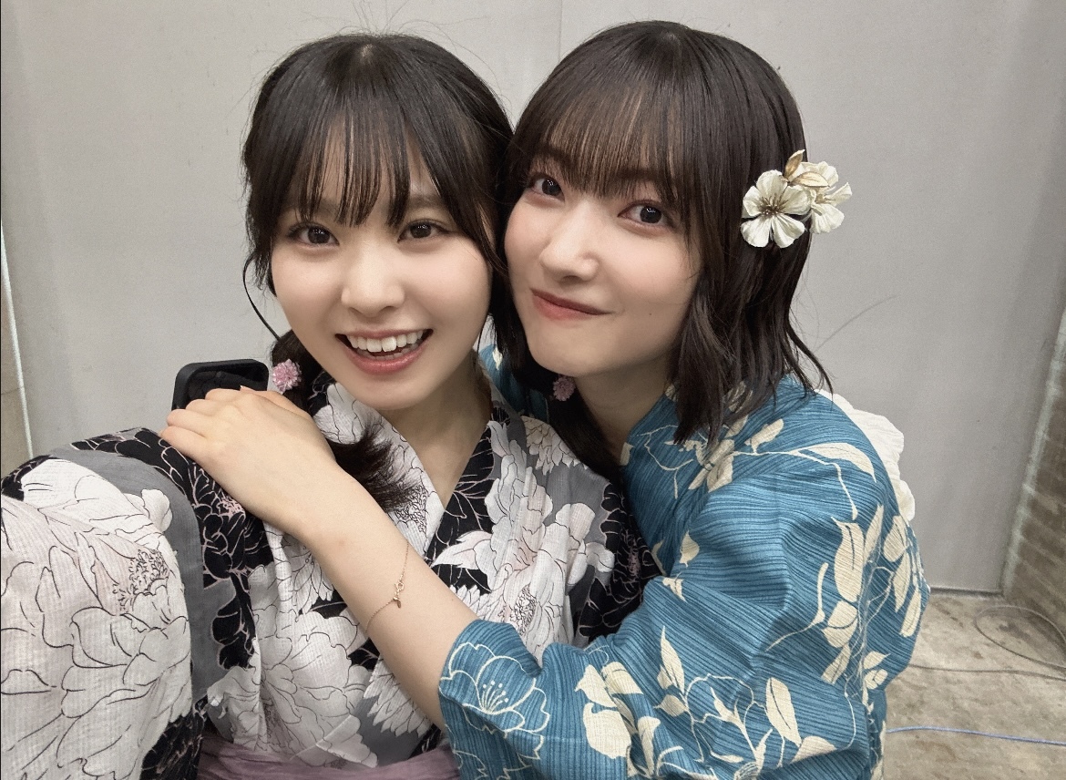 遠藤理子ちゃんの「✌️」