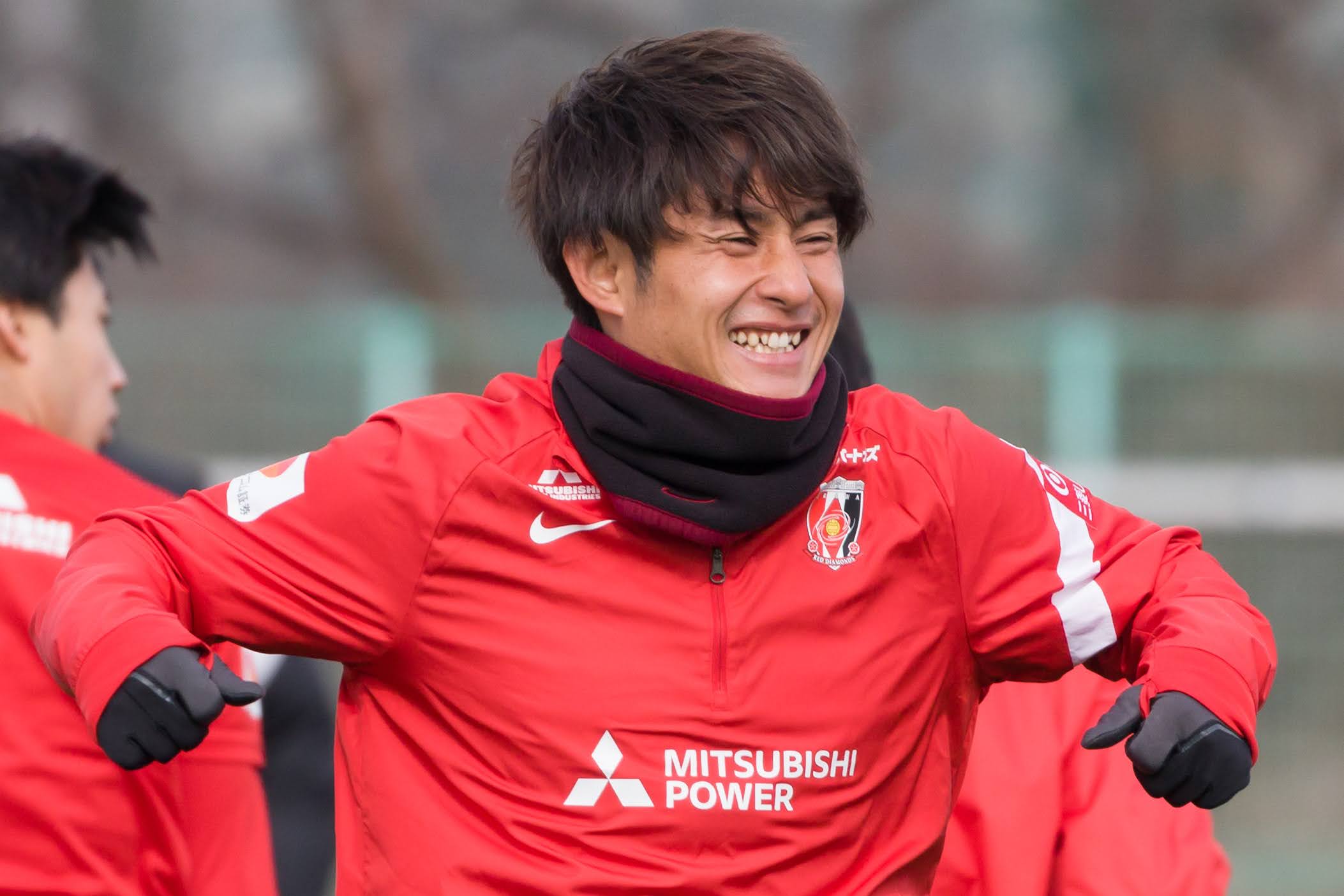 浦和】背番号14“襲名”の関根貴大「変なプレーできない」。小泉佳穂との