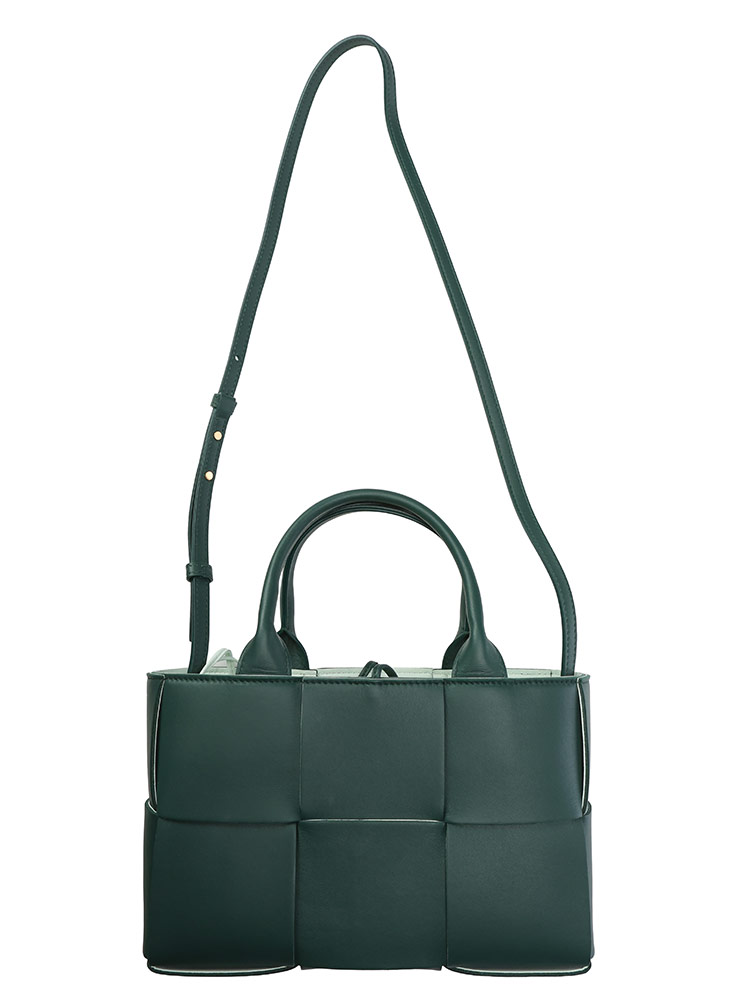 BOTTEGA VENETA (ボッテガ・ヴェネタ) イントレチャート ミニ レザー