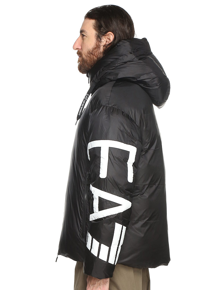 EMPORIO ARMANI (エンポリオアルマーニ) 袖BIGロゴ フルジップ 中綿