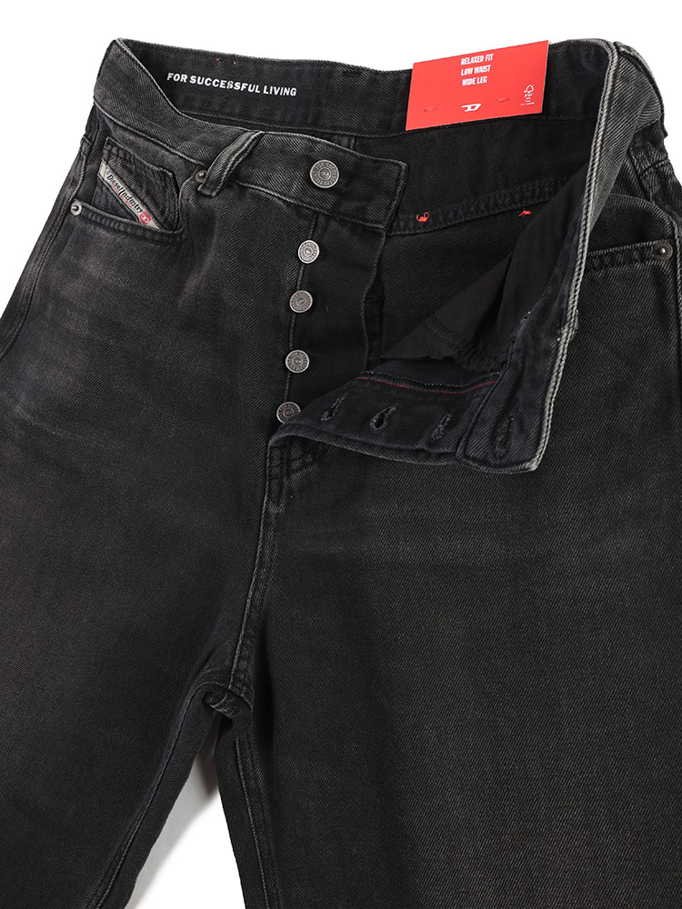 DIESEL (ディーゼル) 5P ボタンフライ ブラックジーンズ D-SIRE
