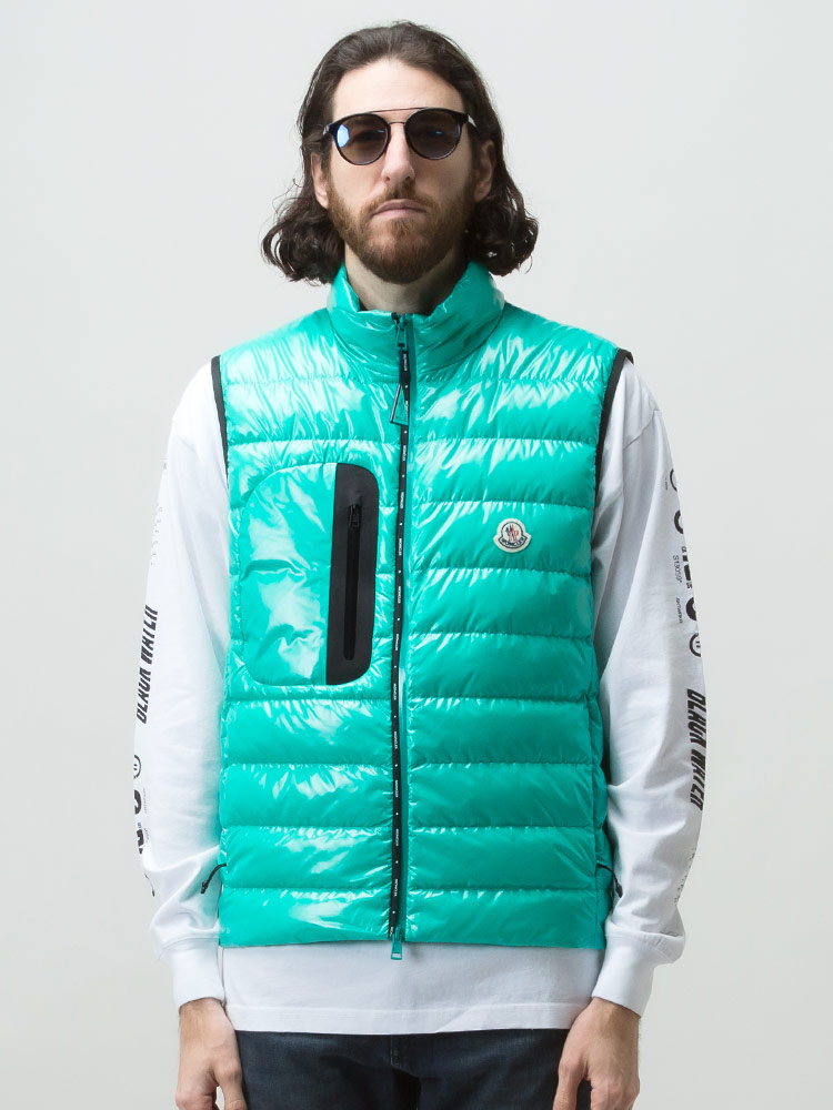 MONCLER (モンクレール) 光沢 ワンポイント フルジップ ダウンベスト