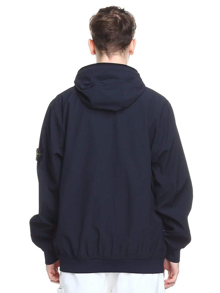 STONE ISLAND (ストーンアイランド) ソフトシェル フルジップ