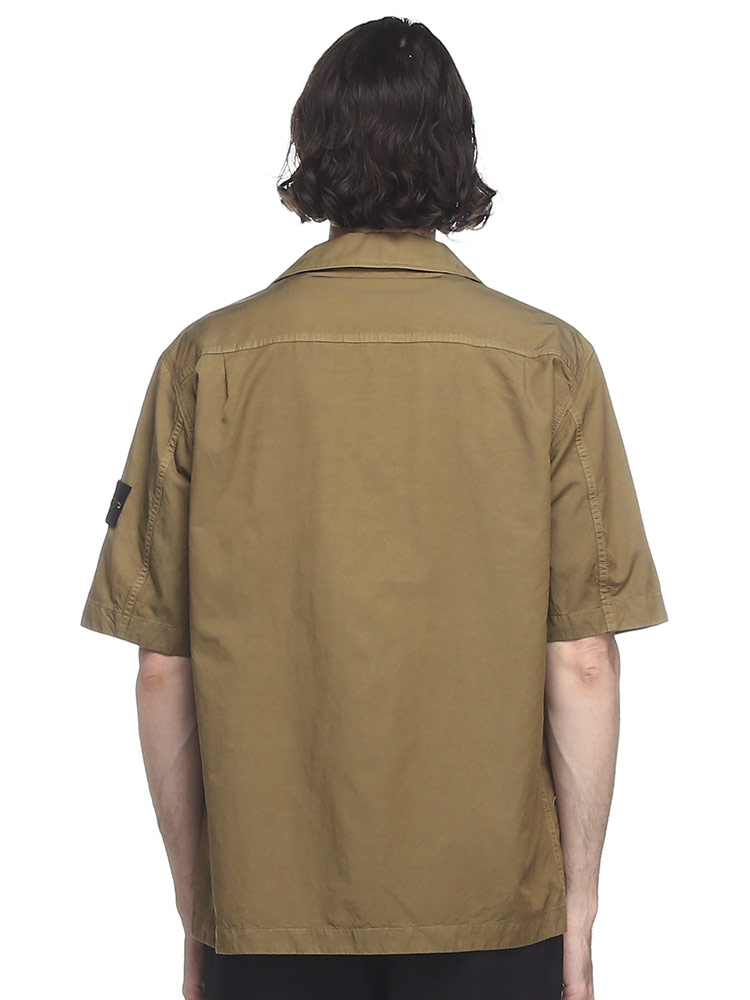 STONE ISLAND (ストーンアイランド) ポケット 袖ロゴ 半袖 シャツ