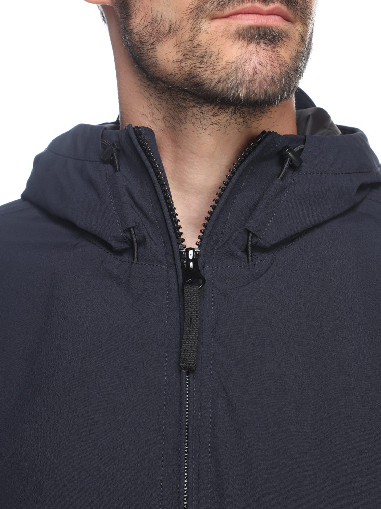 STONE ISLAND (ストーンアイランド) Primaloft ソフトシェル