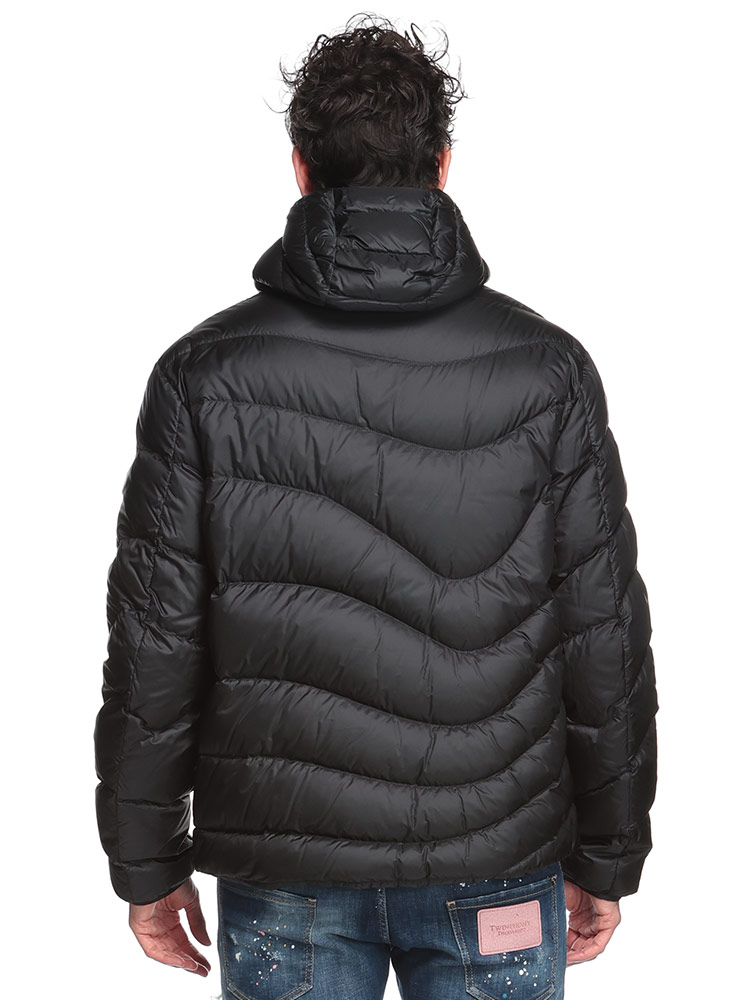 MONCLER (モンクレール) カーブキルティング フルジップ ショート