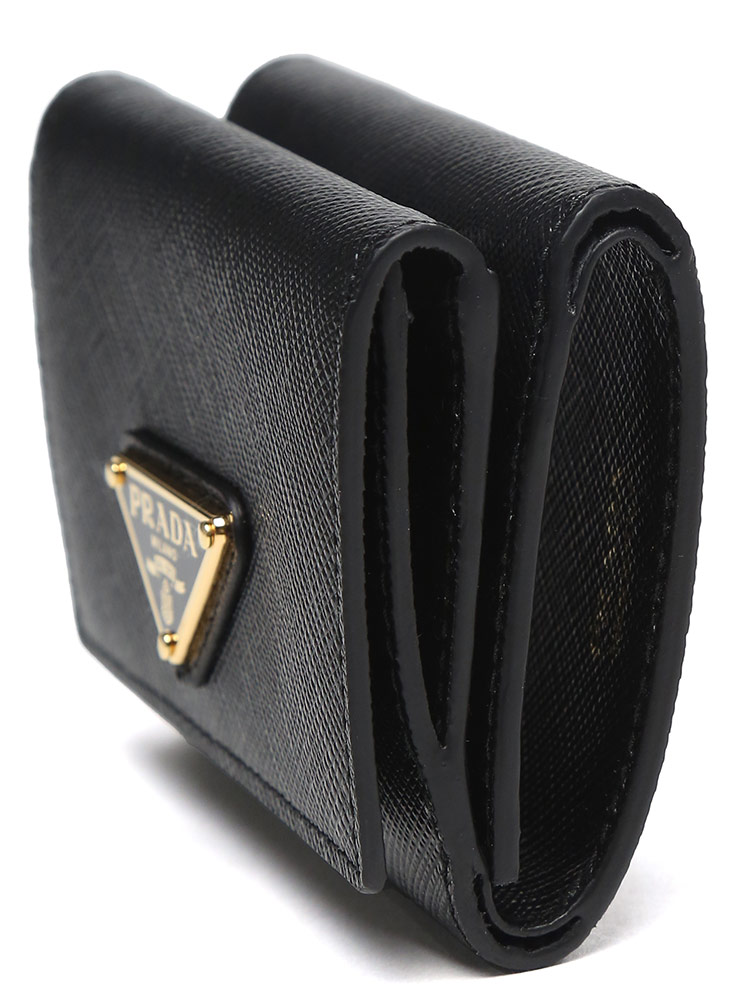 PRADA (プラダ) サフィアーノレザー スナップボタン開閉 コンパクト