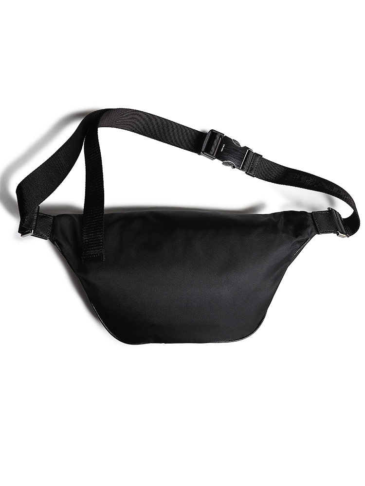 PRADA (プラダ) ナイロン フロントメタル ロゴ入りストラップ ベルト