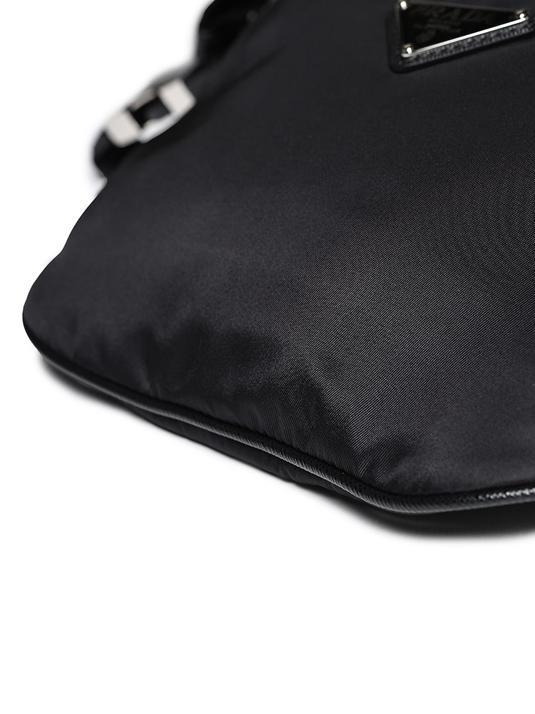 PRADA (プラダ) ナイロン フロントメタル ロゴ入りストラップ ベルト