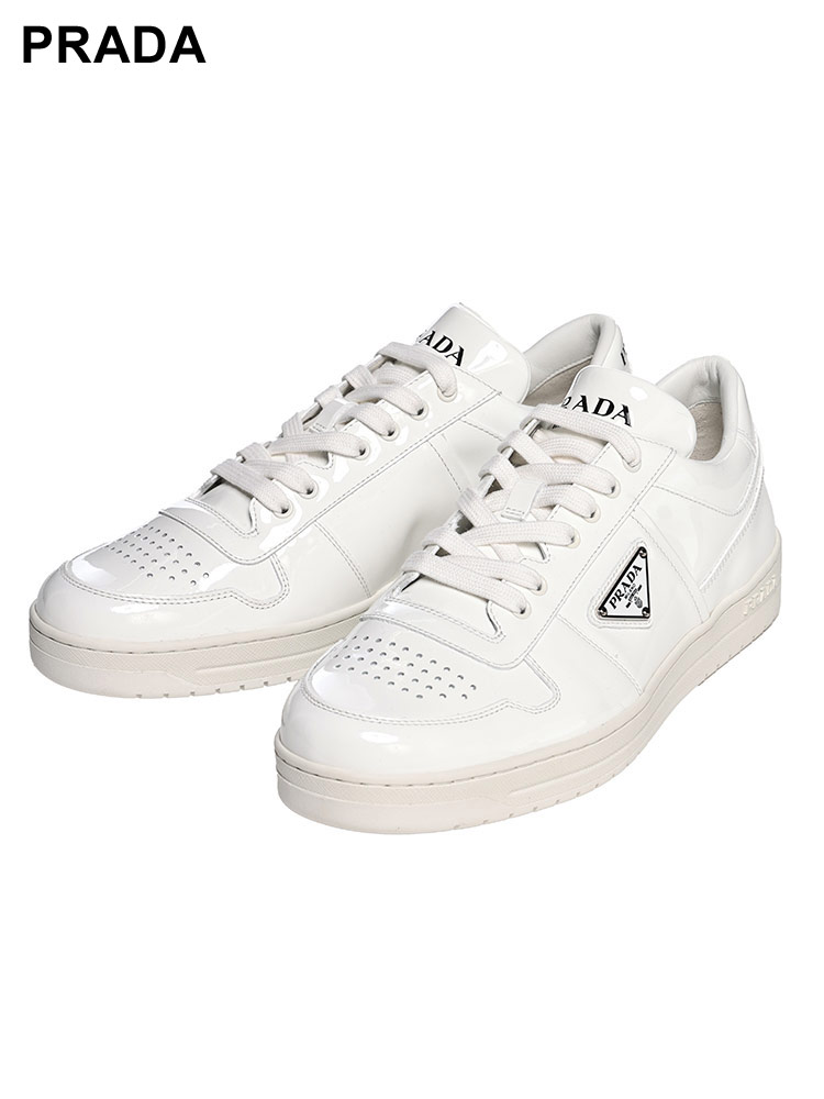 PRADA (プラダ) パテントレザー メタルロゴ ダウンタウン ローカット