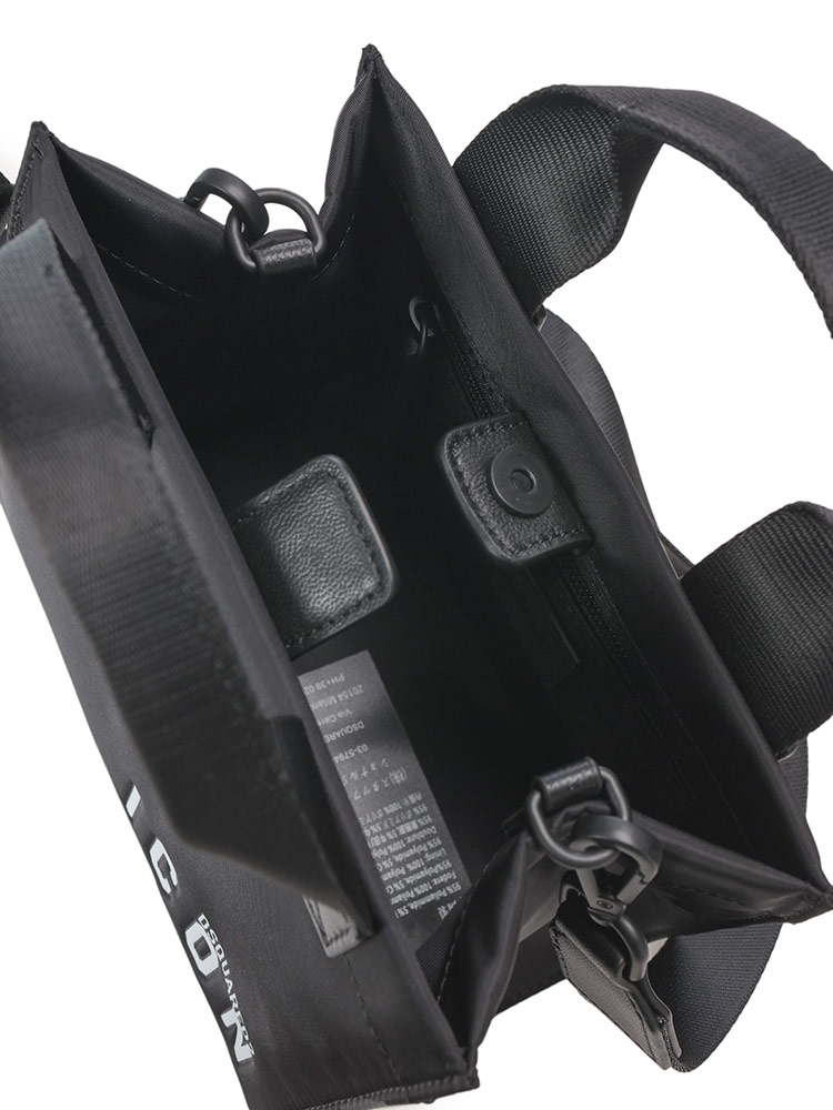 DSQUARED2 (ディースクエアード) ロゴプリント ショルダー スモール