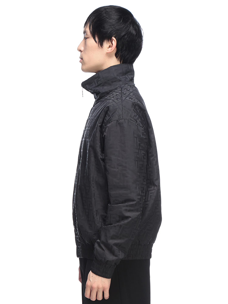 FENDI (フェンディ) 総柄 ロゴ ズッカ柄 スタンドカラ― 中綿ジャケット