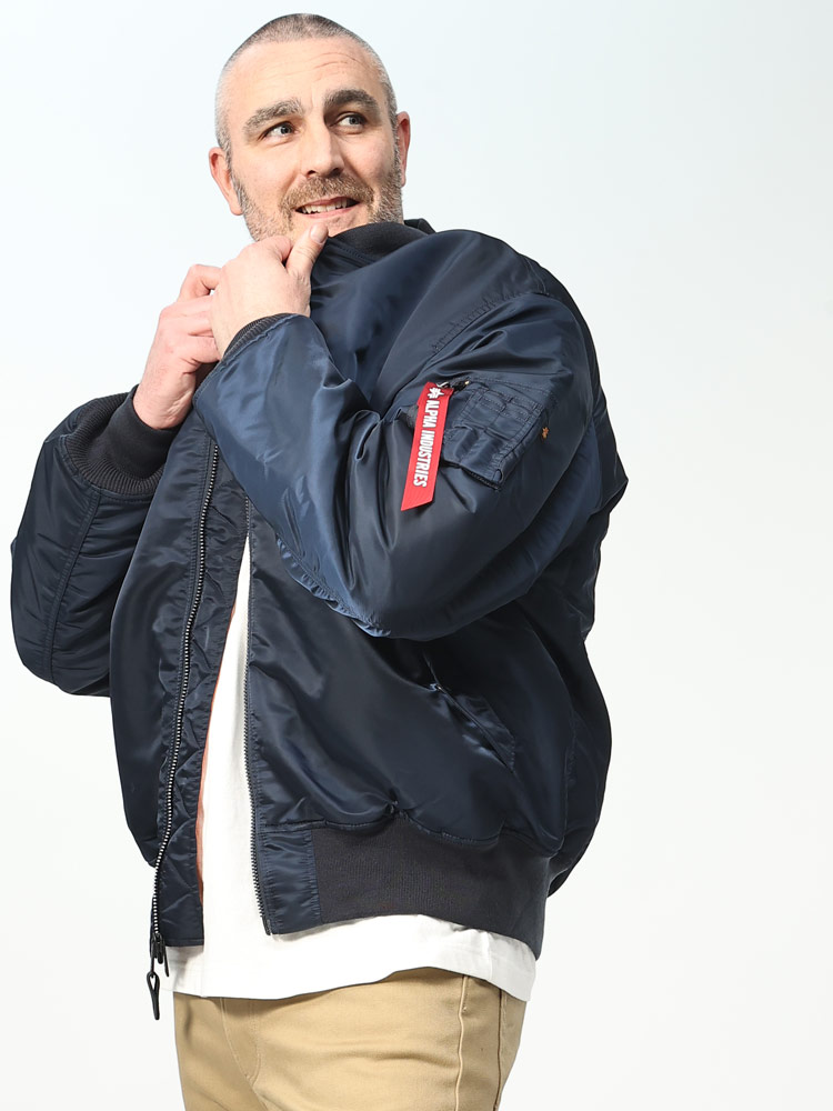 フライトジャケット 中綿 MA-1 JAPAN SPEC (ALPHA INDUSTRIES INC