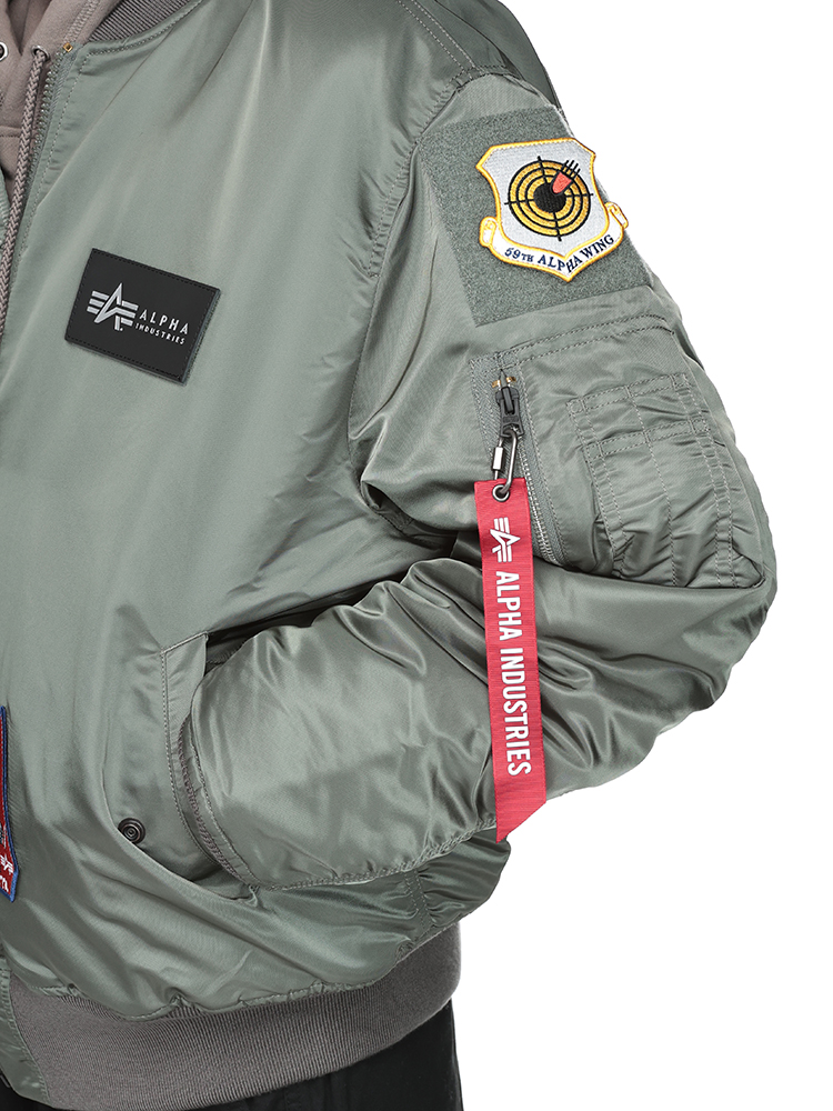 ALPHA INDUSTRIES INC (アルファインダストリーズ) フルジップ 中綿
