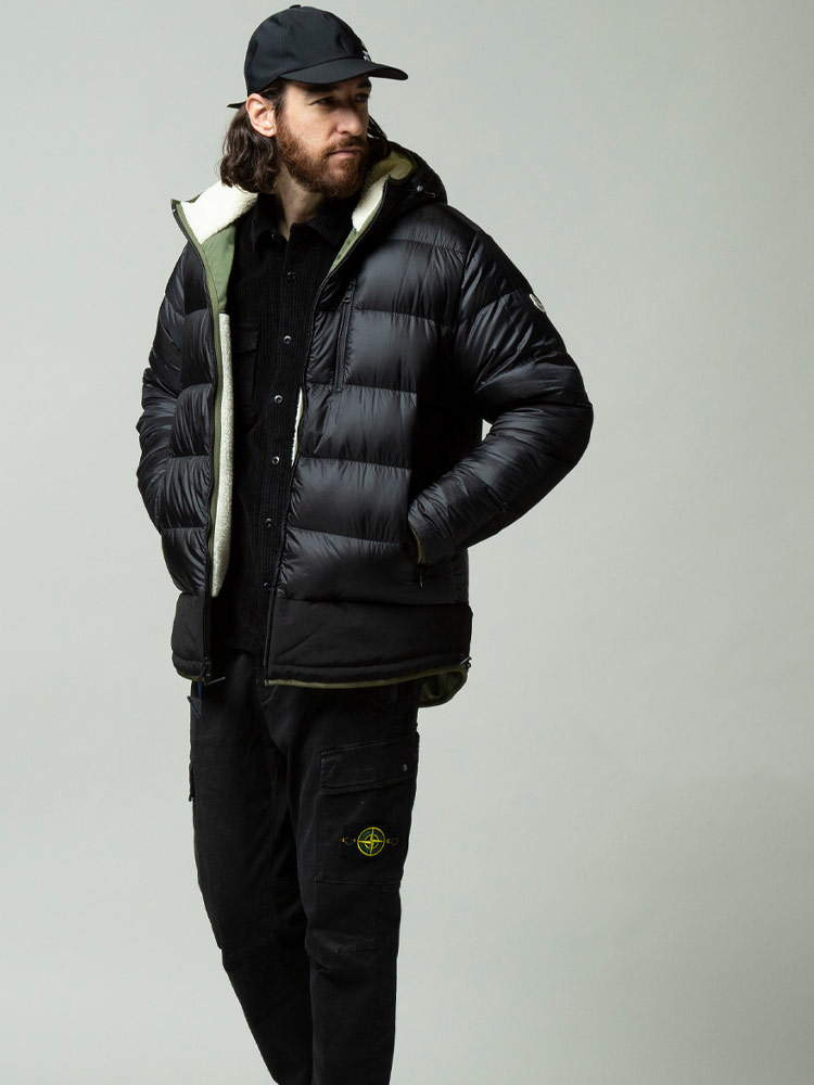 MONCLER (モンクレール) リバーシブル ナイロン×ボア フード