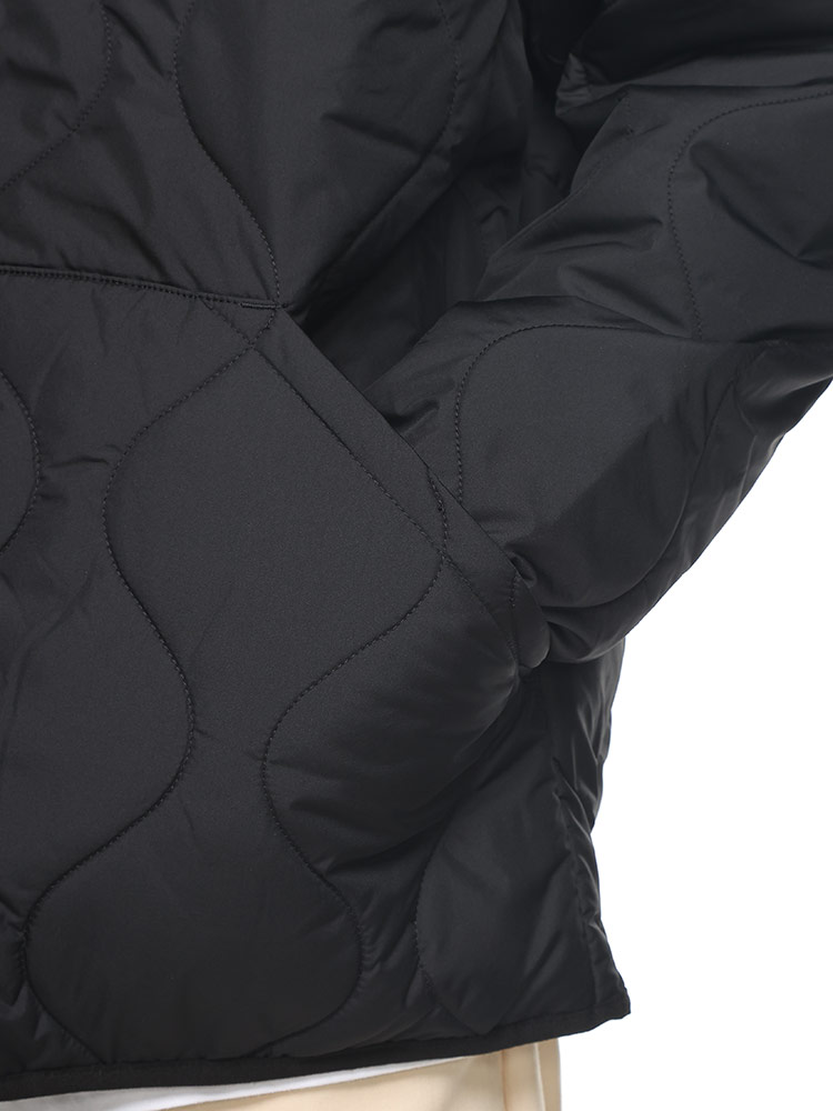 THE NORTH FACE (ザ ノースフェイス) キルティング ノーカラー