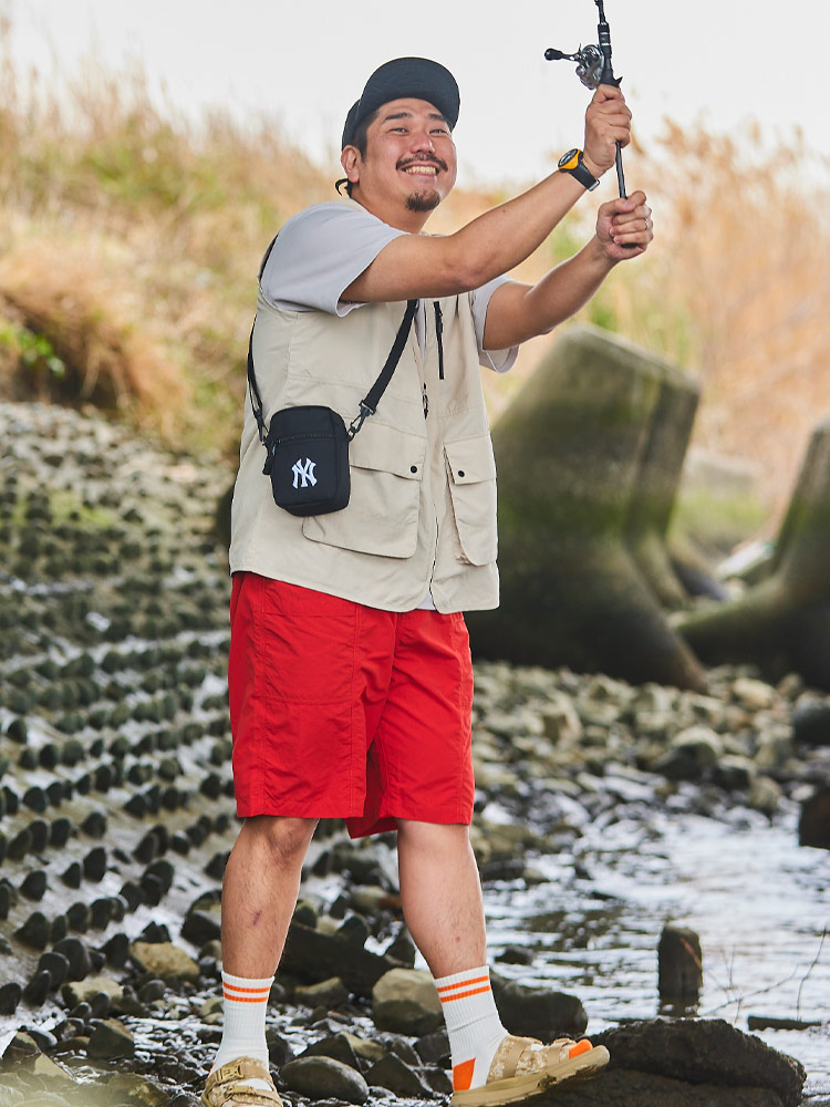 アクティブギアショーツ 軽量 ドライ ナイロン ショートパンツ 半