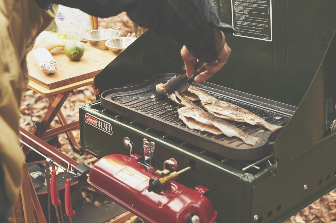 コールマンのツーバーナーコンロ特集。料理速度を倍にしよう