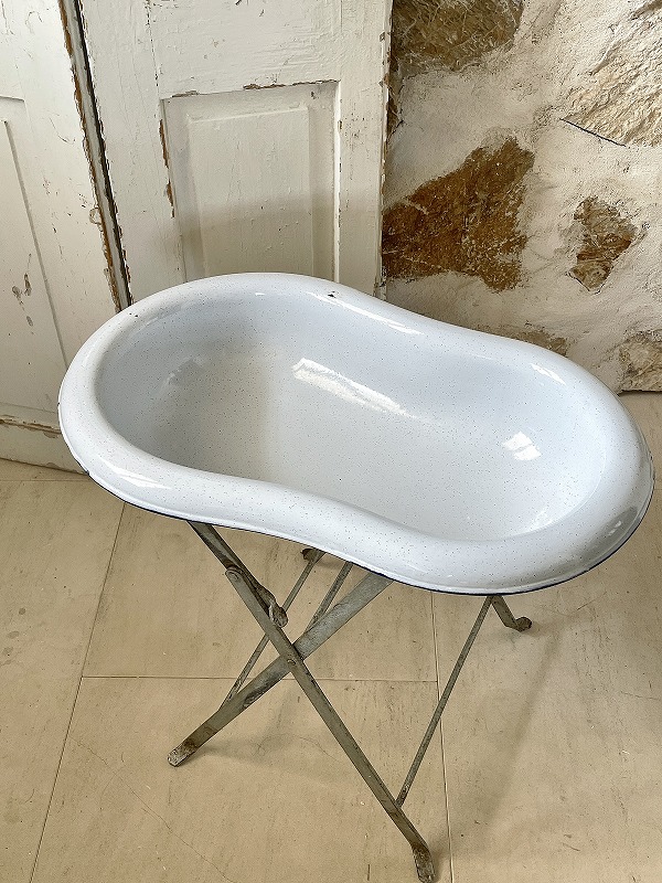 フランスホーロー製ベビーバスはかわいいアンティークネットショップ