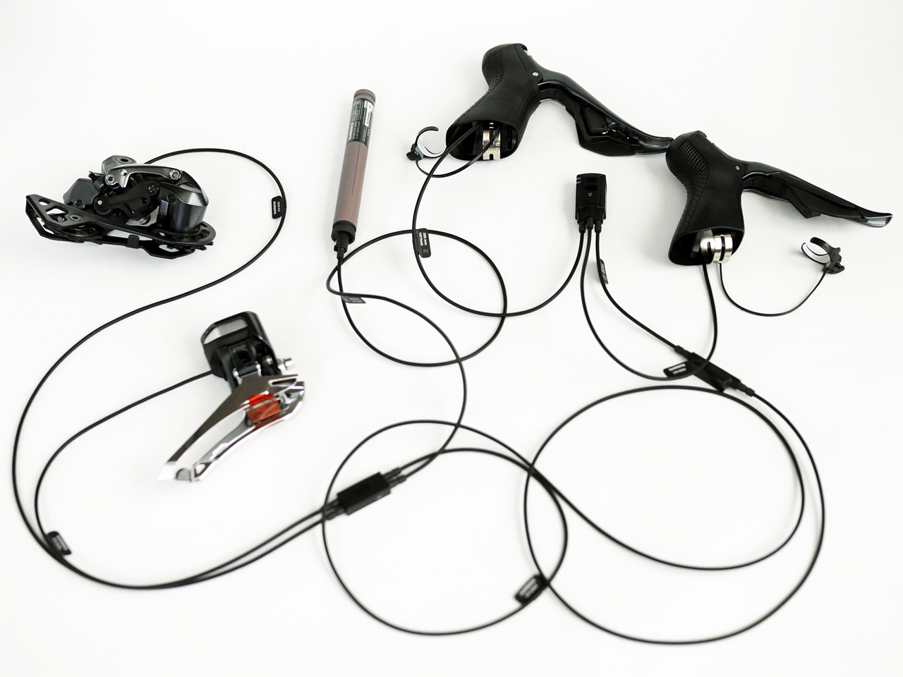 エレクトリックケーブルの配線でDi2の仕様に振り回される | おサルが