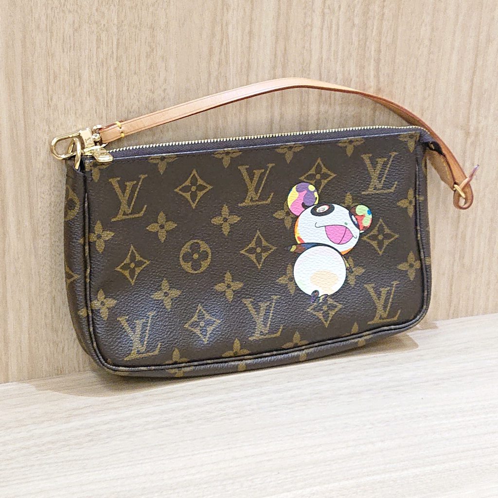 LV ルイヴィトン パンダシリーズ ポシェットアクセソワールの買取実績