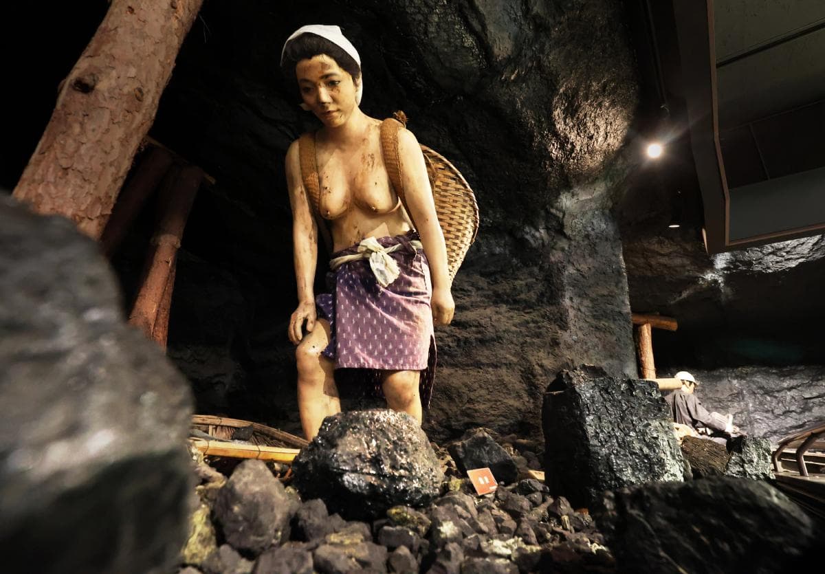 ヤマの暮らしの記憶をいまに 田川市の炭鉱住宅モニュメント | ニュース