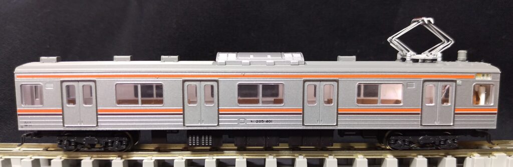 今回の展示品は KATO 10-446 205系（武蔵野線色）8両セットです（その