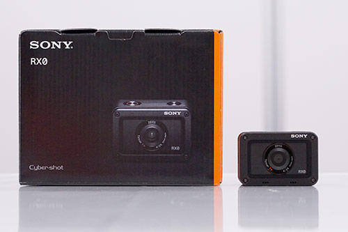 RX0 ついに買いましたっ！（サイバーショット DSC-RX0） - ソニー