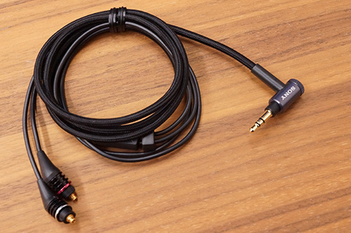 リケーブル しま線か？ソニーイヤホン・ヘッドホン ケーブル交換で高