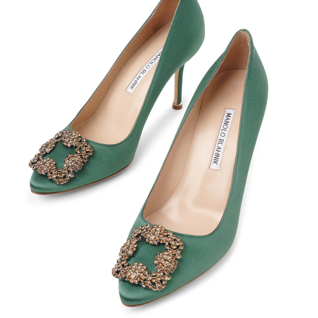Manolo Blahnik | Hangisi 90 green satin pumps | Savannahs