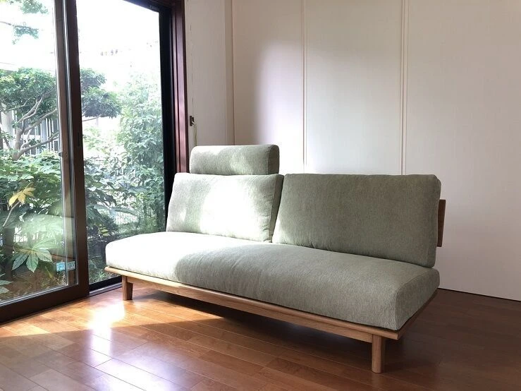 ヘッドレスト付き ナガノインテリア　スティーレ3P