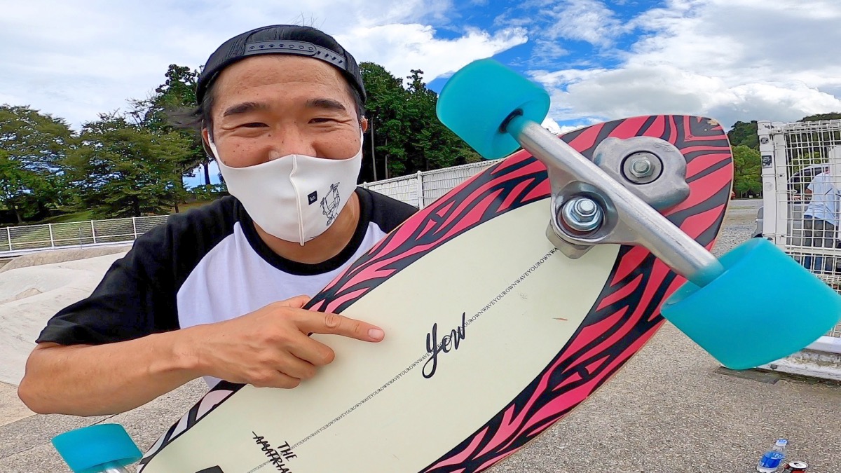 レビュー】YOW SURFSKATEはスノーボードのオフトレに最適なスケボー