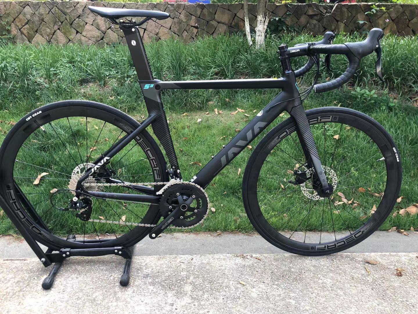 JAVA SILURO 3 ロードバイク 22段変速 カーボンファイバー製 大人用