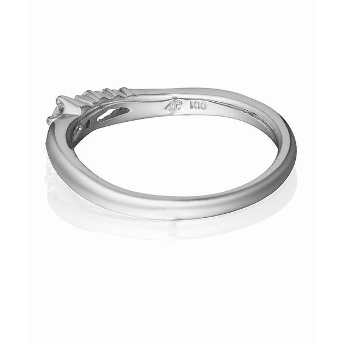 ヨンドシー 4℃ K10ホワイトゴールドダイヤモンドリング （ホワイト