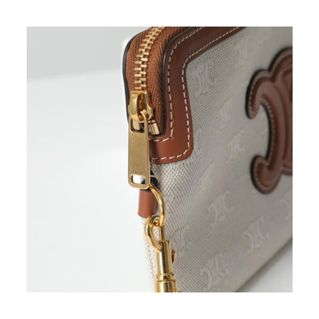 セリーヌ CELINE CELINE ポーチ Long Pouch with strap 10K672FDZ