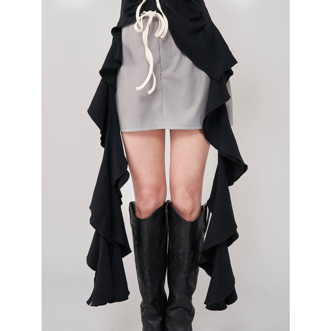 ダーリッチ Darich カスケードフリルベアトップ （ベージュ