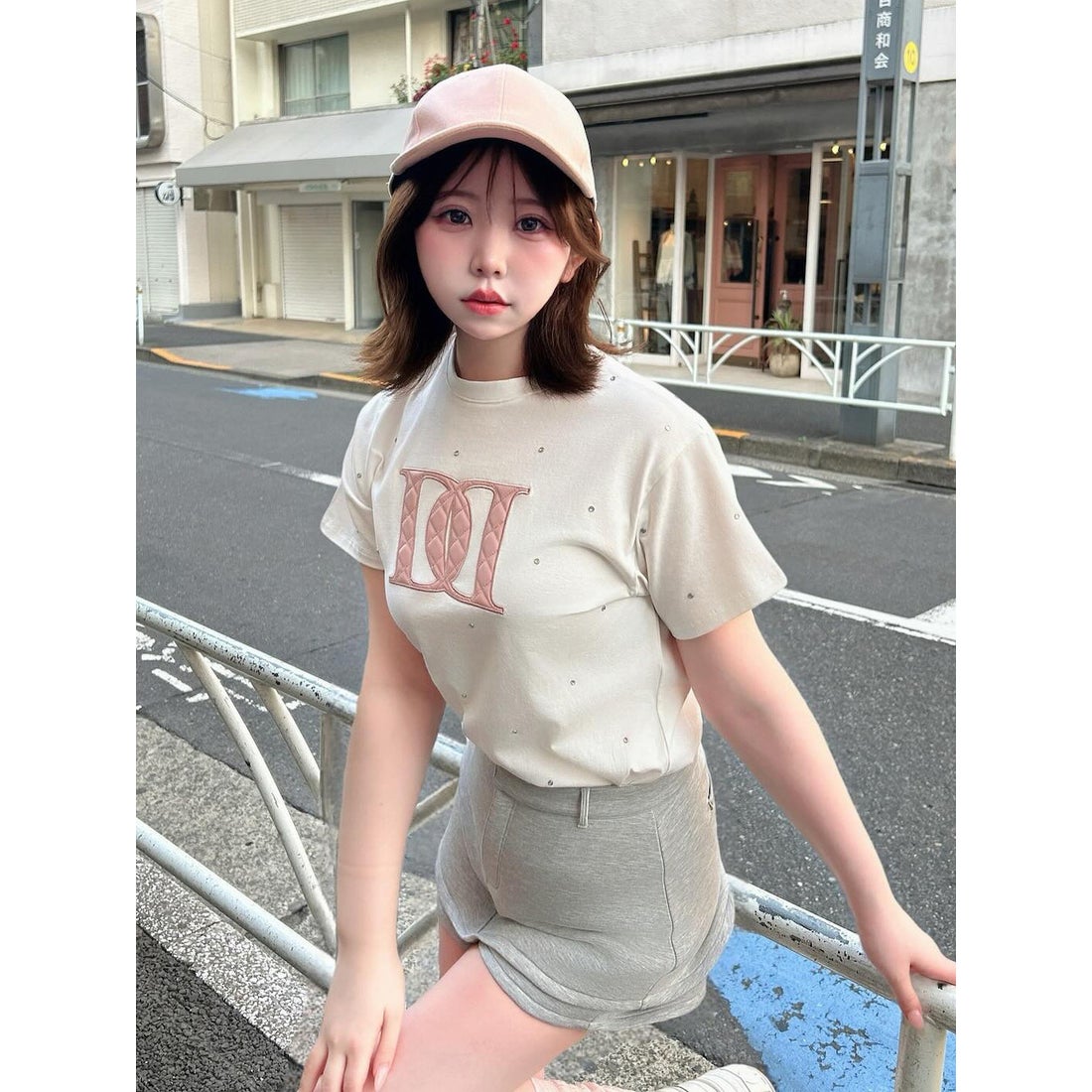 ダーリッチ Darich キルティングアップリケビジューTシャツ （ホワイト